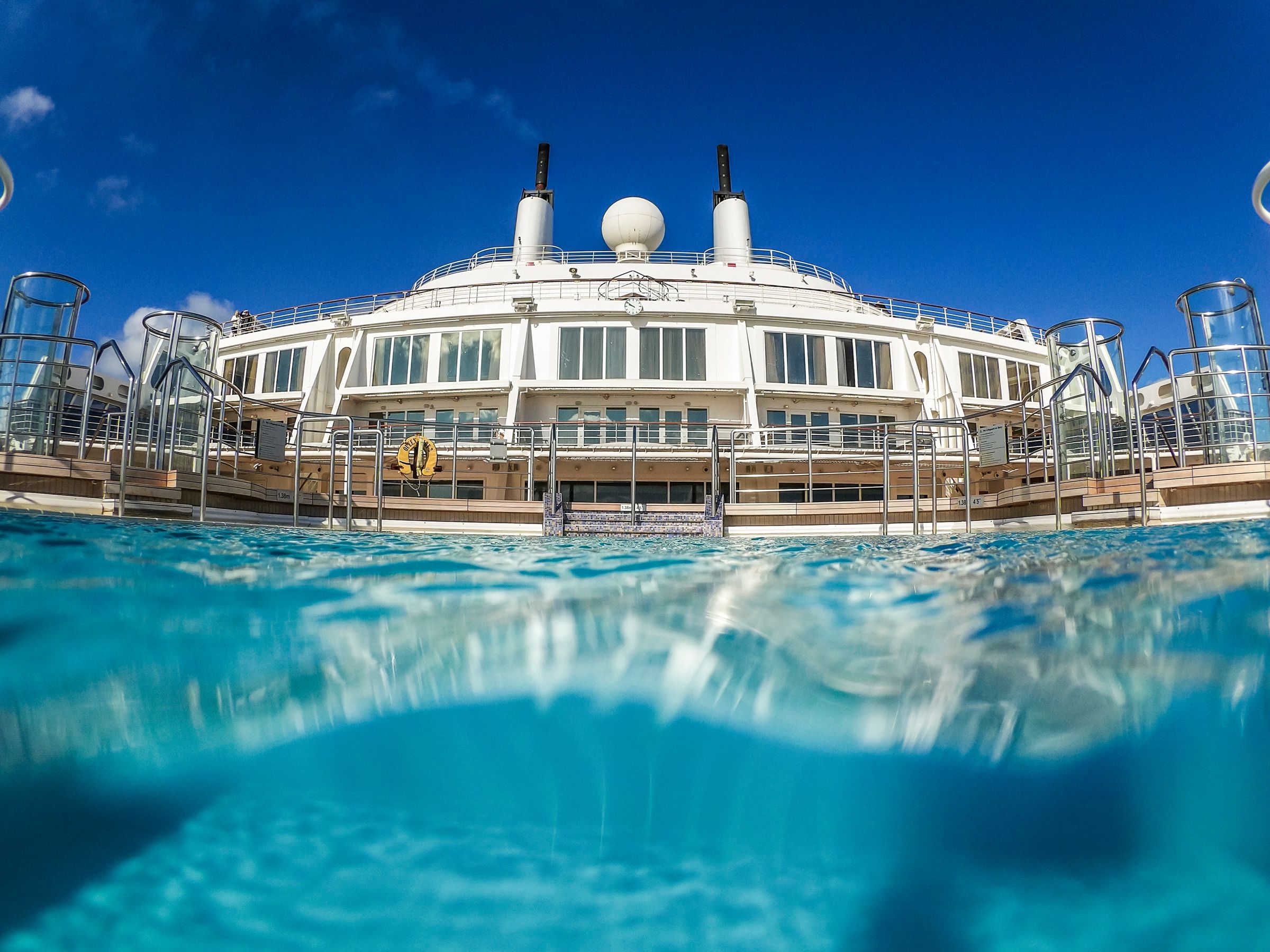 Queen Mary 2 Hamburg-New York 2026
