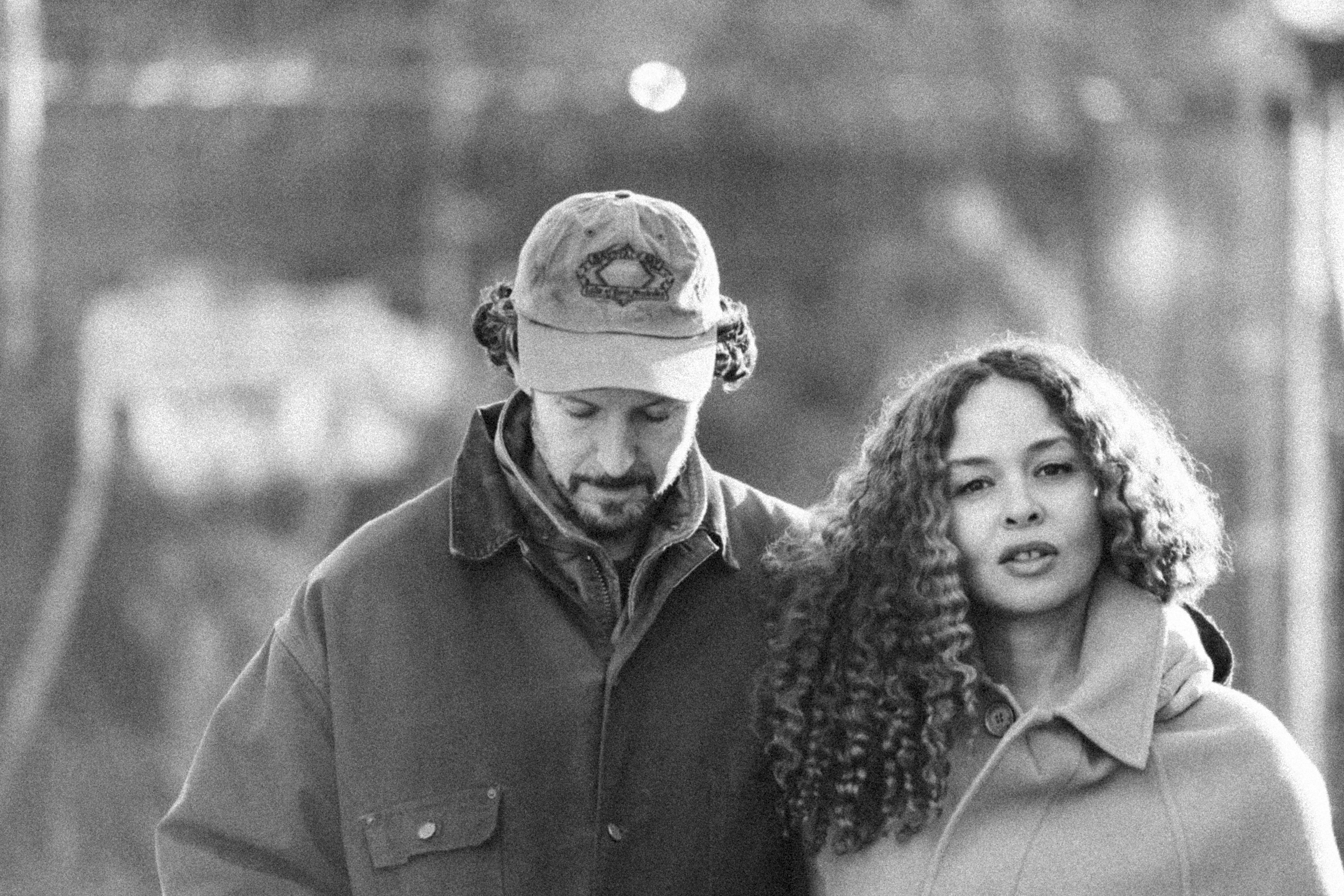 Schwarz Weiß Bild von Max Herre und Joy Denalane